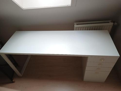 bureau avec tiroirs et étagère d'Interlübke, Maison & Meubles, Bureaux, Utilisé, Bureau, Enlèvement
