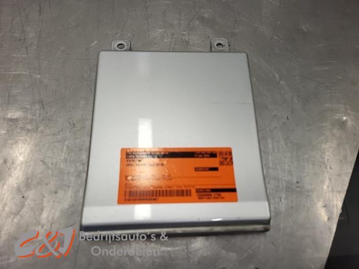 Bande décorative d'un Opel Vivaro, Autos : Pièces & Accessoires, Carrosserie & Tôlerie, Opel, Utilisé, 3 mois de garantie, Enlèvement ou Envoi