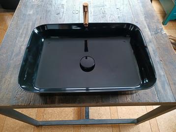 Waskom wastafel Ideal Standard Ipalyss black / white / pink beschikbaar voor biedingen