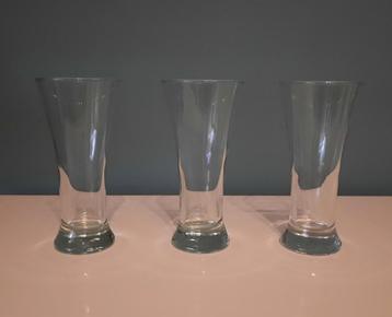 Bierglazen  beschikbaar voor biedingen