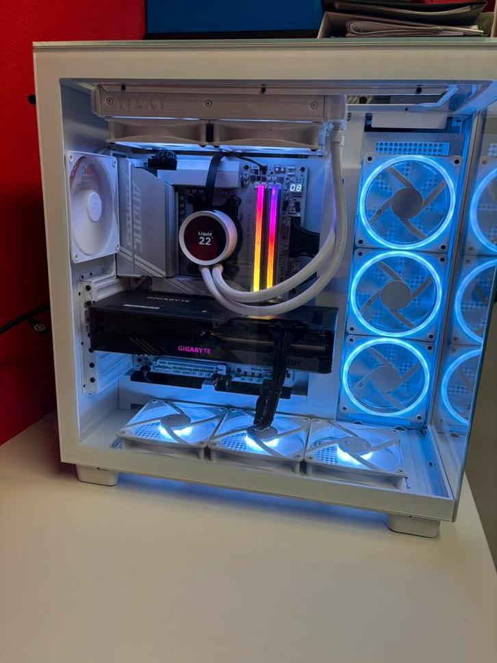 Game pc met 10 maand garantie nog, Informatique & Logiciels, Ordinateurs de bureau, Comme neuf, 4 Ghz ou plus, SSD, 32 GB, Gaming