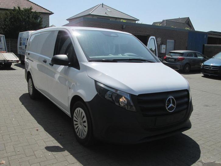 Mercedes-Benz Vito 116 CDI L2 FACELIFT, Auto's, Mercedes-Benz, Bedrijf, Te koop, Vito, ABS, Achteruitrijcamera, Airbags, Airconditioning