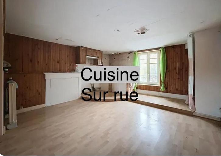 VAKANTIEHUIS OM TE RENOVEREN, Immo, Appartementen en Studio's te huur