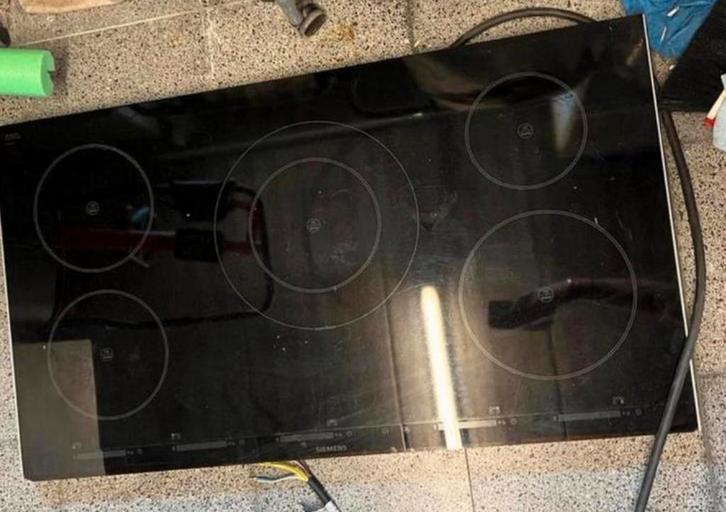 Siemens inductiekookplaat met 5 kookzones, Elektronische apparatuur, Kookplaten, Zo goed als nieuw, Ophalen