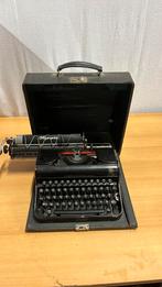 Olympia Elite typmachine, Ophalen, Zo goed als nieuw