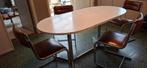 Ovale keukentafel en 4 stoelen, Huis en Inrichting, Ophalen, Gebruikt