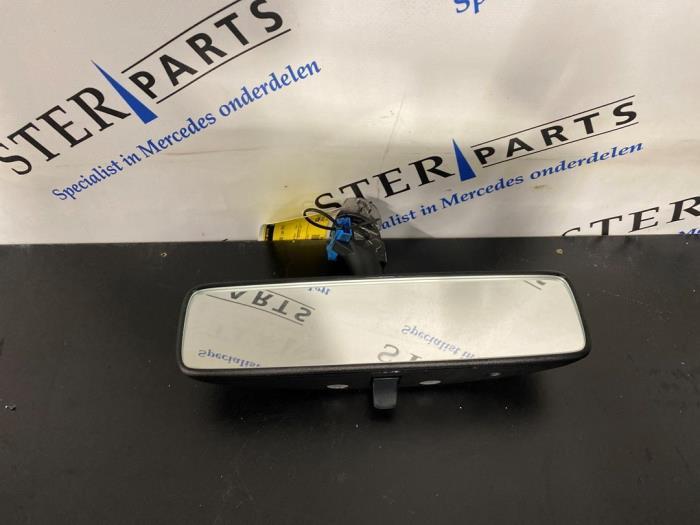 Binnenspiegel van een Mercedes B-Klasse, Auto-onderdelen, Spiegels, Mercedes-Benz, Gebruikt, 3 maanden garantie, Ophalen of Verzenden