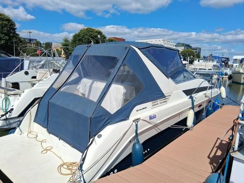 Bayliner 3055 Sunbridge, Watersport en Boten, Motorboten en Motorjachten, Zo goed als nieuw, Polyester, 9 tot 12 meter, Diesel