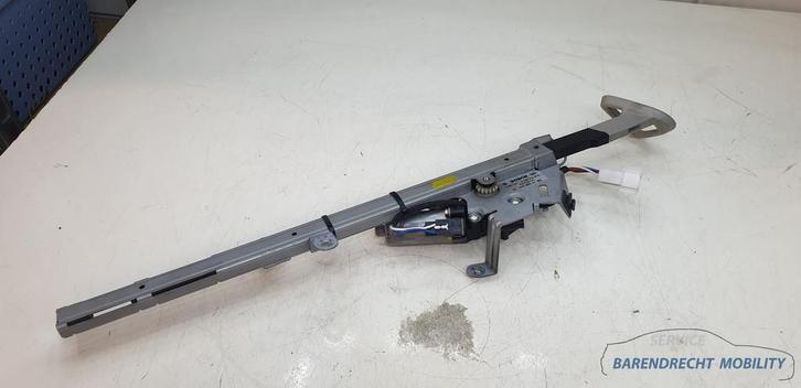 Gordelaangever Mercedes CLK W209 links voor A2038600182 orig, Auto-onderdelen, Interieur en Bekleding, Mercedes-Benz, Gebruikt