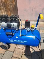 Compresseur 50l, Moins de 200 litres/min, Enlèvement, 6 à 10 bars, 25 à 100 litres