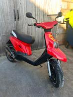 Mbk booster A Klasse 70cc, Fietsen en Brommers, Ophalen, Zo goed als nieuw