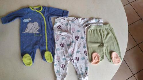 Lot de vêtements pyjama taille 3 à 6 mois, Enfants & Bébés, Vêtements de bébé | Taille 62, Comme neuf, Garçon ou Fille, Autres types