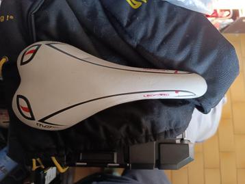 Koersfiets beschikbaar voor biedingen