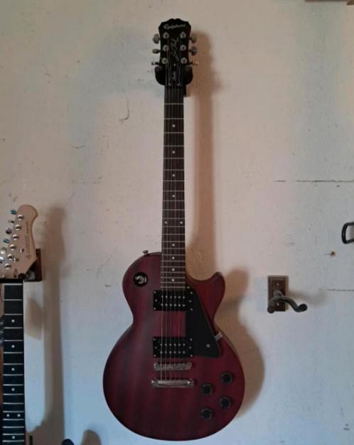 Epiphone Les Paul Studio Wine Red, Muziek en Instrumenten, Snaarinstrumenten | Gitaren | Elektrisch, Zo goed als nieuw, Epiphone