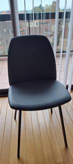 Eetkamer stoelen, Ophalen