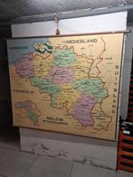 Carte ancienne de la Belgique en tissu verni 1,70 m - 1,40 m, Enlèvement, Auteurs vermeld in beschrijving