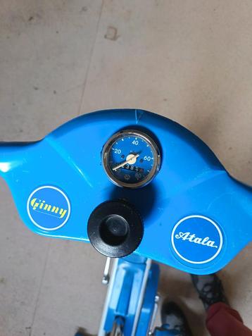 Stationaire fiets beschikbaar voor biedingen