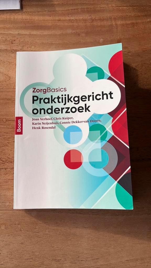 Chris Kuiper - Zorgbasics praktijkgericht onderzoek, Boeken, Wetenschap, Gelezen, Overige wetenschappen, Ophalen of Verzenden