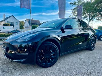 Tesla Model Y*Traction intégrale longue portée à deux moteur