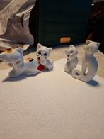 Katten beeldjes, Enlèvement