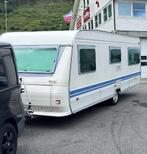 caravan Adria Unica 720 zonpaneel leefbatterijen omvormer .., Caravans en Kamperen, Omvormbare zithoek, Particulier, Adria, 5 tot 6 meter
