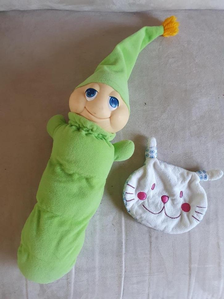 DEUX DOUDOUS  vintage : LUXY ET CHATOUDOU, Kinderen en Baby's, Kinderkamer | Inrichting en Decoratie, Zo goed als nieuw, Ophalen of Verzenden