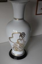 Vaas met goud vergulde dame, Antiek en Kunst, Ophalen