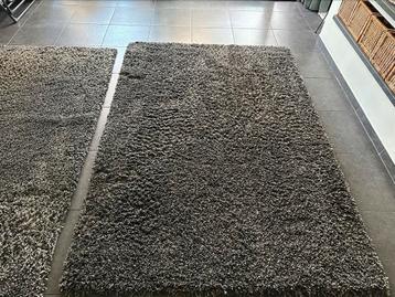 2 grijze Hoogpolige tapijten 180x 230 merk Luxus
