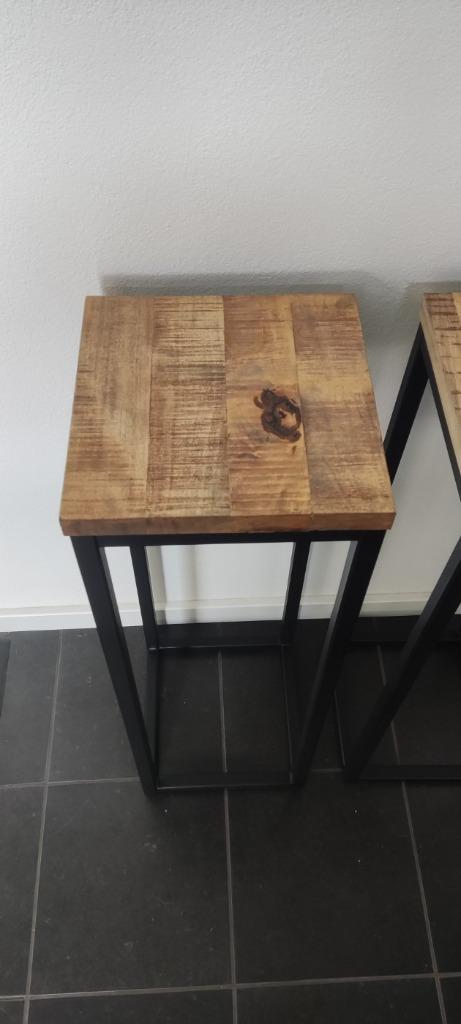 Nieuw! Onze mooiste sokkels nu ook in Mango uitvoering., Huis en Inrichting, Woonaccessoires | Zuilen en Pilaren, Nieuw, Ophalen of Verzenden