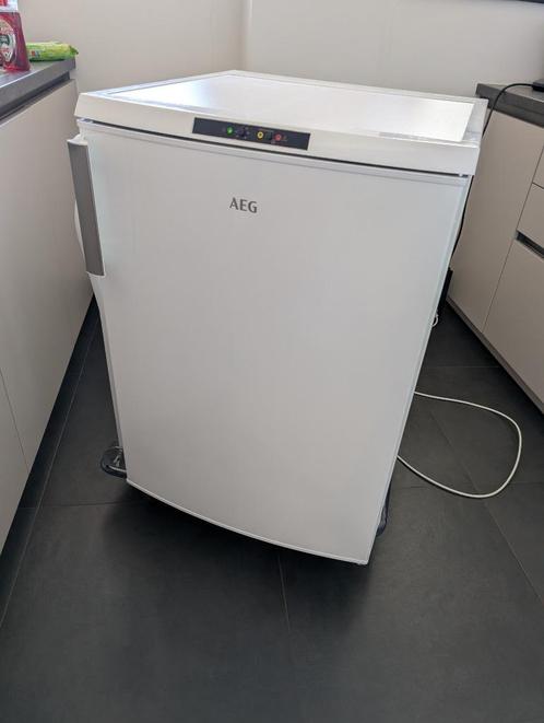 AEG diepvriezer tafelhoogte, Elektronische apparatuur, Vriezers en Diepvrieskisten, Gebruikt, Vrijstaand, Vrieskast, 85 tot 120 cm