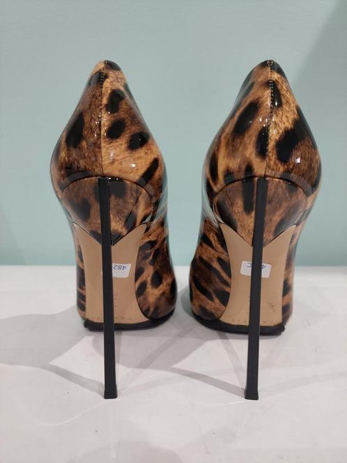482C* Casadei Blade - sexy lakleren schoenen (37), Kleding | Dames, Schoenen, Nieuw, Pumps, Overige kleuren, Verzenden