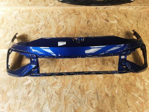 BUMPER VOOR Volkswagen Golf VIII (CD1) (5H0807221E), Auto-onderdelen, Carrosserie, Bumper, Volkswagen, Voor, Gebruikt