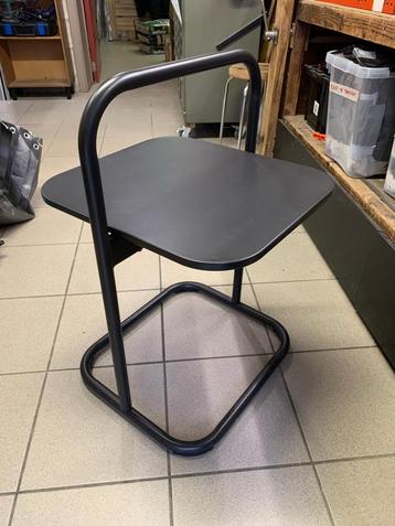 Table appoint Husaro ikea beschikbaar voor biedingen