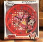Grande horloge Minnie Mouse, Comme neuf, Enlèvement ou Envoi, Pendule ou Horloge