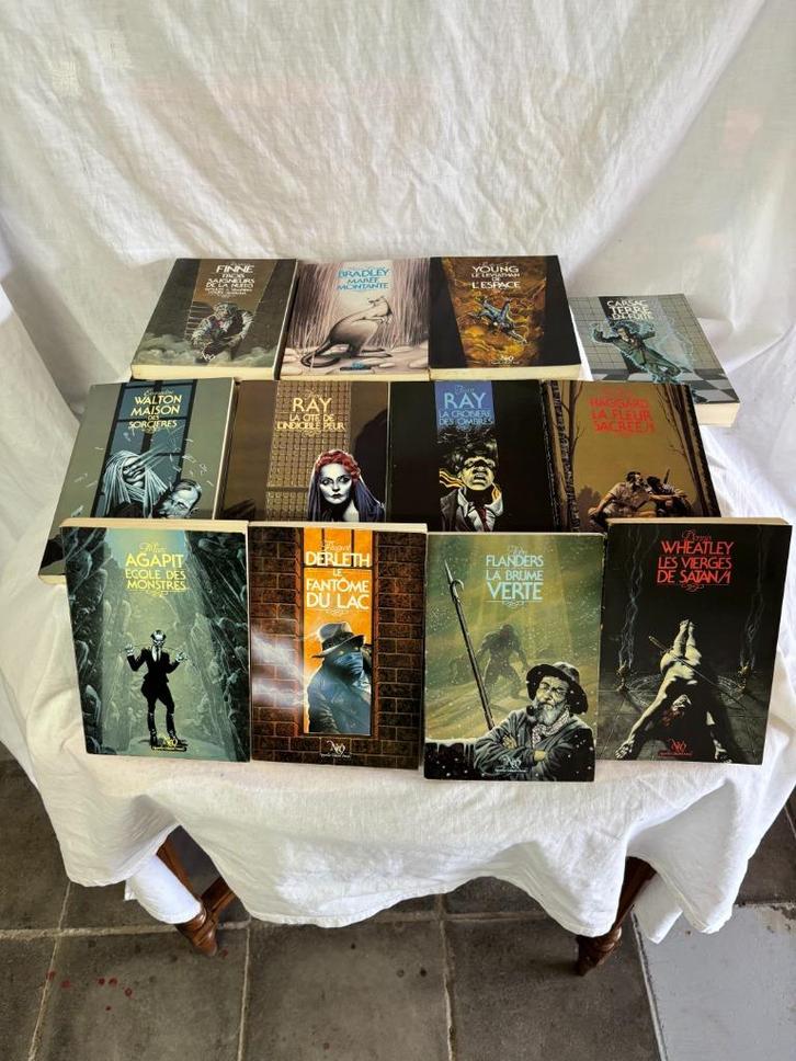 Collection "Néo" : ensemble de 203 n, Boeken, Science fiction, Nieuw, Ophalen of Verzenden