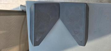 Mercedes W124 speakerkappen beschikbaar voor biedingen