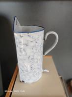 Antieke kan
25 cm hoog 13,5 cm breed ,inhoud 2 liter.jaren 1, Enlèvement