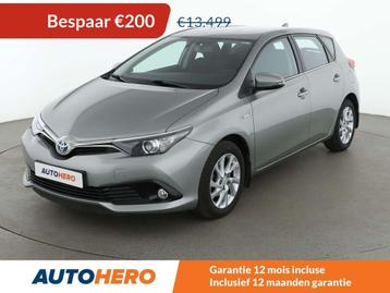Toyota Auris 1.8 Hybrid Cool (bj 2016, automaat), Stof, Gebruikt, Zwart, 1505 kg