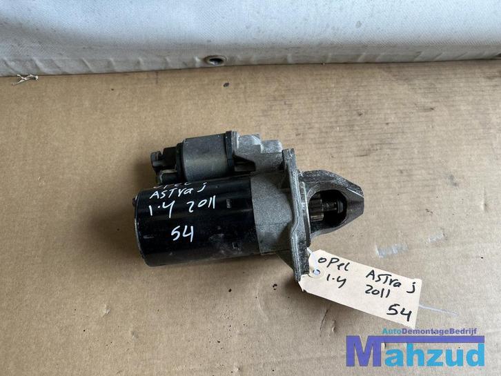OPEL ASTRA J 1.4 Startmotor 0001107522 bosch / corsa E adam, Auto-onderdelen, Motor en Toebehoren, Opel, Gebruikt, Ophalen of Verzenden