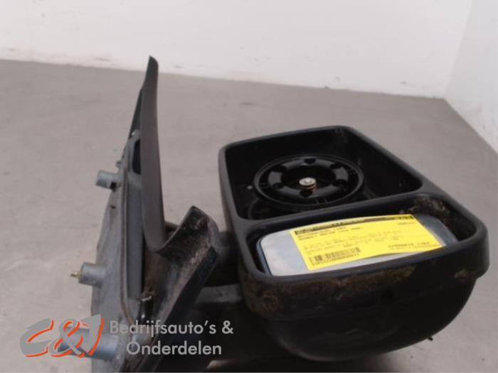 Buitenspiegel rechts van een Renault Master, Auto-onderdelen, Spiegels, Renault, Gebruikt, 3 maanden garantie, Ophalen of Verzenden