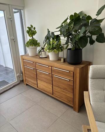 Dressoir  beschikbaar voor biedingen