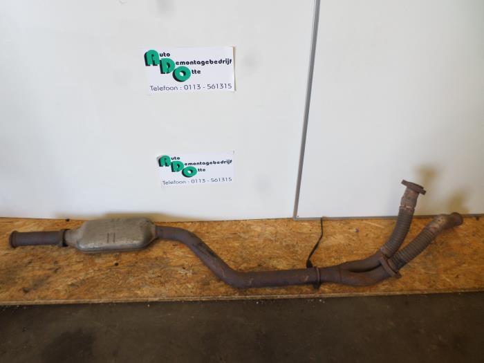 Echappement silencieux avant d'un Mercedes 200 - 500, Autos : Pièces & Accessoires, Systèmes d'échappement, Mercedes-Benz, Utilisé