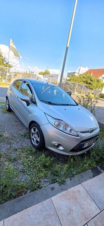 Ford fiesta 1.6 eco EXPORT beschikbaar voor biedingen