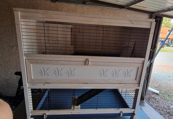 Konijnenhok Ferplast hout, Dieren en Toebehoren, Knaagdieren en Konijnen | Hokken en Kooien, Zo goed als nieuw, Ophalen