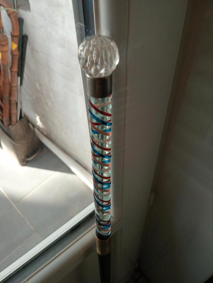 Houten en glazen wandelstok, Antiek en Kunst, Curiosa en Brocante, Ophalen of Verzenden