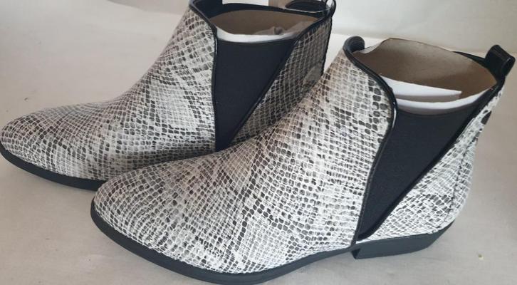 Fabulous Fabs enkellaarsjes, Kleding | Dames, Schoenen, Nieuw, Lage of Enkellaarzen, Wit, Ophalen of Verzenden