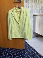 Blazer MaxMara geel maat S, Kleding | Dames, Jasjes, Kostuums en Pakken, Geel, Max Mara, Ophalen of Verzenden, Zo goed als nieuw