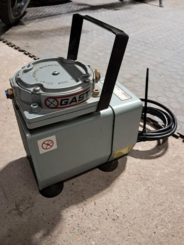 Mini compressor, Doe-het-zelf en Bouw, Gereedschap | Machine-onderdelen en Toebehoren, Zo goed als nieuw, Ophalen of Verzenden