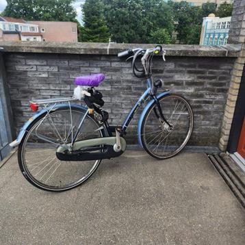 Nette Dames Fiets. beschikbaar voor biedingen