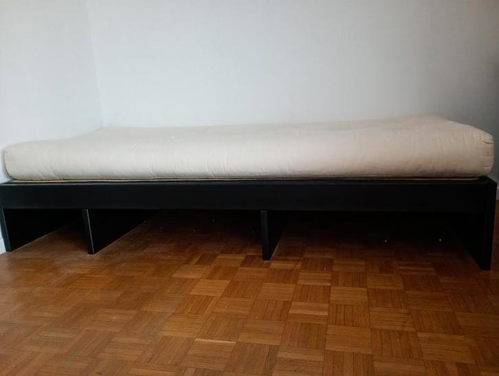 Zwart Japans bed Futon Design + tatami + futon 90 x200 cm, Huis en Inrichting, Slaapkamer | Bedden, Zo goed als nieuw, Eenpersoons